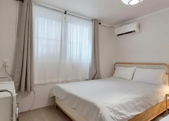 Appartement 창천동 The Art House #yeontral Park #5min To Hongdae Stn