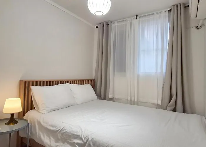 창천동 The Art House #yeontral Park #5min To Hongdae Stn 아파트 *